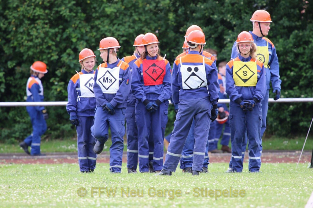 Gruppe still gestanden .. Gruppe still gestanden